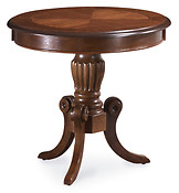 Konferenčný stolík NAVADA D slúži ako centrálny element modernej obývačky.
• Model funguje dokonale a stôl v nadčasovom štýle je bohatý na detaily, čoho dôkazom je aj elegantná podnož s tromi ramenami.
• Zásluhou skvelého vzhľadu je kombinácia MDF, drevenej dyhy a masívneho dreva.
• V ponuke v dvoch farebných prevedeniach: tmavý orech, ecru.
• Stôl je dodávaný v demonte a montáž je veľmi jednoduchá.