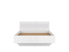 Charakteristika: 
  
•   Manželská posteľ LOZ/160/A z kolekcie FLAMES.
•   Moderná a praktická posteľ bez úložného priestoru.
•   Uvedená cena neobsahuje cenu matraca a roštu.
•    Vhodný matrac v rozmere: šírka 160 cm, dĺžka 200 cm.
•   Dostupné rošty vyrobené z dreva v rozmere 160x200 nájdete TU.
•    Maximálna nosnosť postele je do 200 kg.
•   Jednoduchá montáž.
Jednoduchý štýl a svetlé farby kolekcie FLAMES prinesú do Vášho interiéru atmosféru relaxu a pohody. Moderný dizajn s kvapkou originality sa zakladá na bielej lesklej farbe, ozdobnom zvlnení na dvierkach a úzkych rukovätiach. Tento systém nábytku si zamiluje každá rodina. 