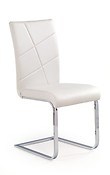 Jedálenská stolička K108 je vyrobená z chrómovanej ocele.
• Je potiahnutá ekokožou v bielom farebnom prevedení. 
• Materiál: chrómovaná oceľ / ekokoža