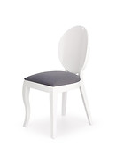 
	Jedálenská stolička VERDI je určená pre milovníkov klasického interiéru.
	• Jedinečný vzhľad vďaka kombinácií masívneho bukového dreva a tkaniny dodáva izbe nádych elegancie.
	• Úroveň originality sa vyzdvihuje zásluhou tvarovaných nožičiek a operadlu okrúhleho tvaru bielej farby.
	• Komfort zabezpečuje čalúnené sedadlo v sivom farebnom prevedení.
	• Vhodné dokúpiť k jedálenskému stolu MOZART.

	 

	Farba stoličky na Vašom monitore sa nemusí zhodovať so skutočným farebným prevedením produktu.
