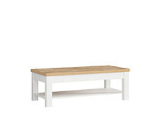 Charakteristika: 

•     Praktický konferenčný stolík z kolekcie DREVISO.
•    Stolík ponúka priestor v podobe hlavnej dosky a spodnej dosky s odkladacou funkciou.
•    Jednoduchá montáž.



Kolekcia nábytku DREVISO je inšpirovaná škandinávskym štýlom umožňujúca moderné usporiadanie. Nábytok v bielej farbe oživený drevenými prvkami dodáva interiéru útulnú a teplú atmosféru.
